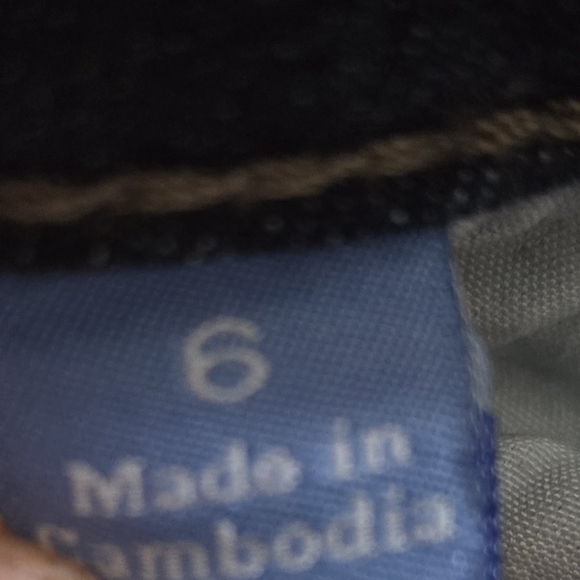 Vera Wang Indigo Wide Leg Jeans - Picture 3 of 5